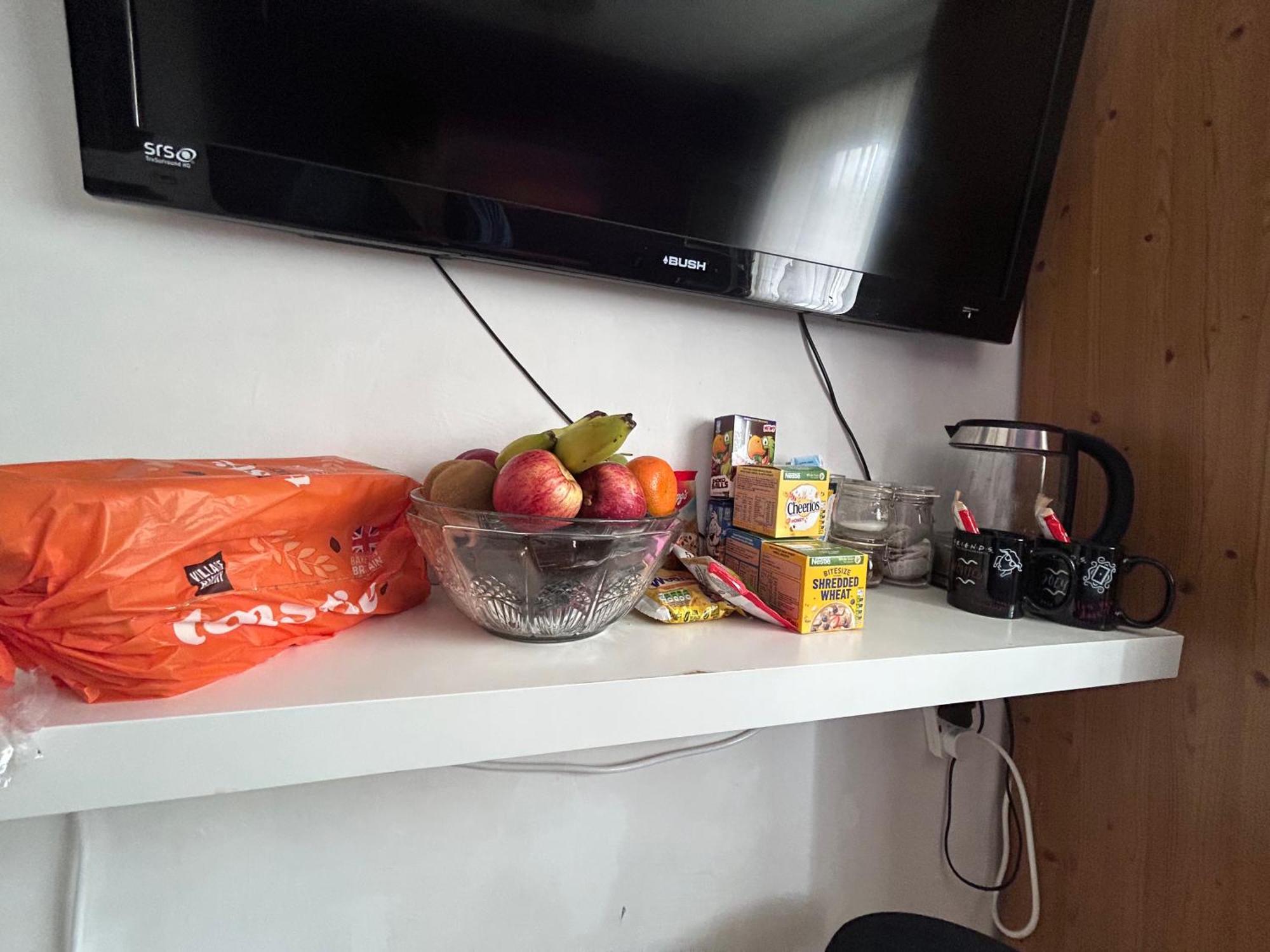 Home From Home, Close To Redditch Hospital Abb מראה חיצוני תמונה